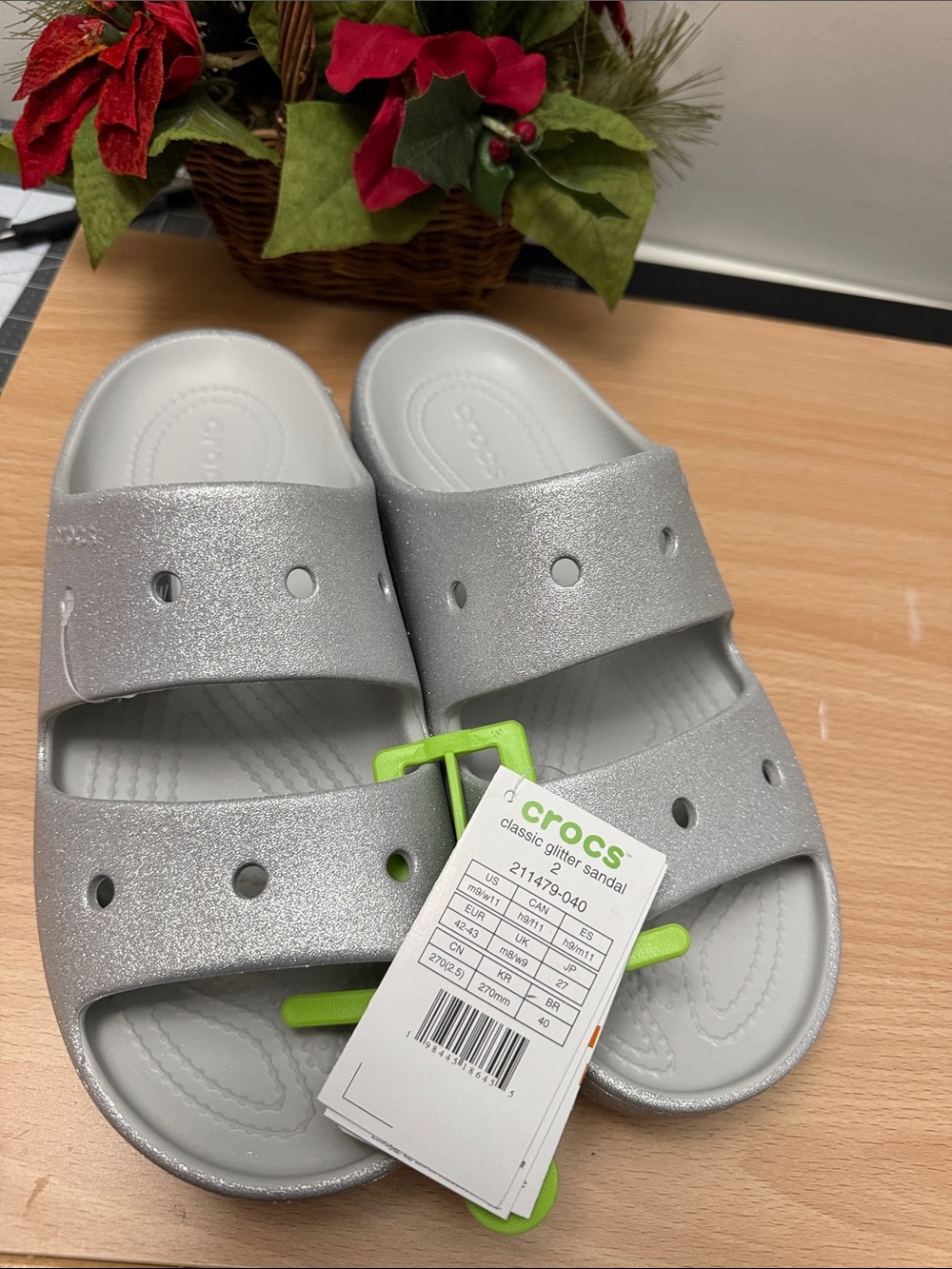 NWT crocs sparkling silver unisex size M9/W11 and M8/W10